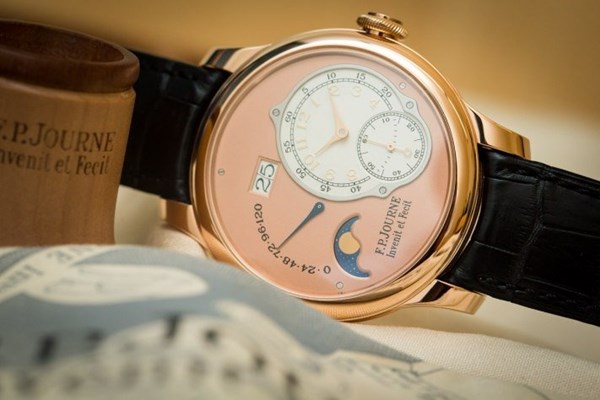 Top 5 mẫu đồng hồ lệch tâm có thiết kế đẹp