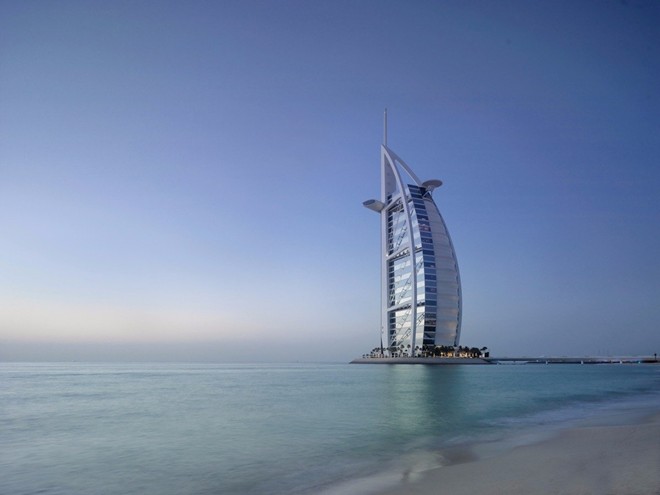 Vì sao Dubai giàu có và sang trọng nhất thế giới?